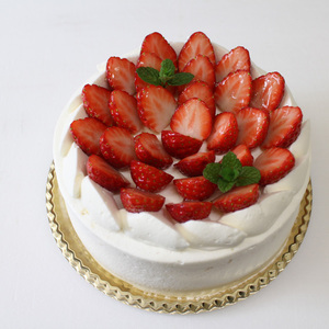 メニュー デコレーションケーキ スイーツ 誕生日ケーキ 洋菓子なら 愛知県一宮市の パティスリー野うさぎ